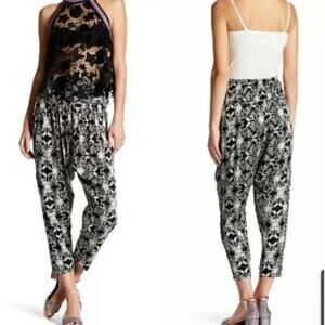 Free People Casablanca Ivory & Black Print Harem Pants Size Small